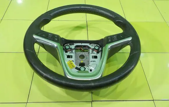 Opel Mokka Steering wheel 17AB134