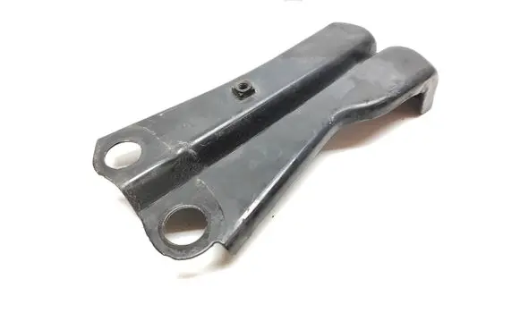 Audi A3 S3 A3 Sportback 8P Radiator support slam panel bracket 8P0805201A 2003361 2002361