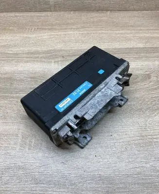 Mercedes-Benz E W124 ABS control unit/module 0055452132 0265101018