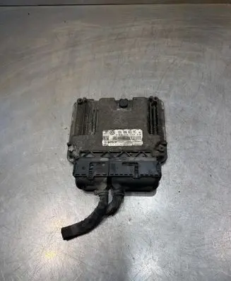 Skoda Octavia Mk2 (1Z) Engine control unit/module 03G906021MC 03G906021AB 0281013299