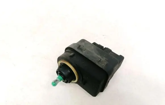 Renault Scenic I Headlight level adjustment motor 