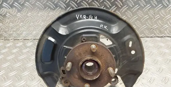 Toyota Yaris Front wheel hub