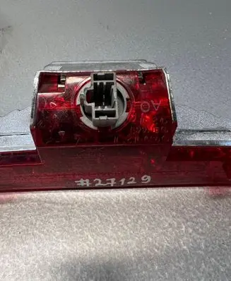 Honda Civic Third/center stoplight ---