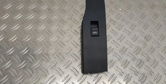 Toyota Auris E180 Electric window control switch 7423102D50