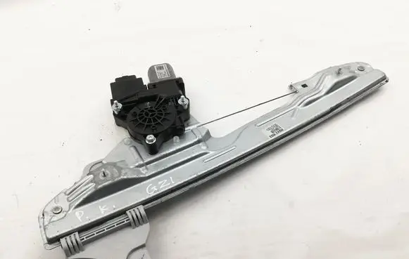 Hyundai Kona I Front door electric window regulator 82450J9010