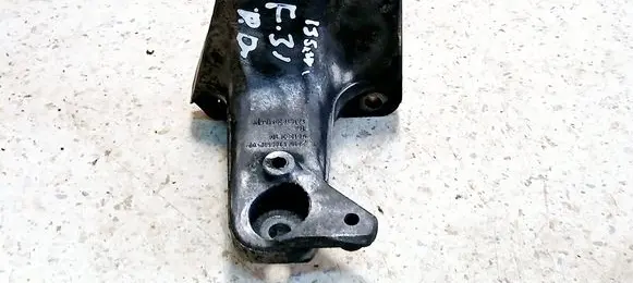BMW 3 F30 F35 F31 Engine mounting bracket 6788612 ALS19CU3 18129010