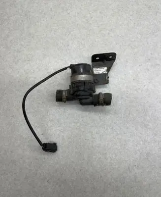 Volvo V70 Electric auxiliary coolant/water pump 6G9N8564AF 30780323