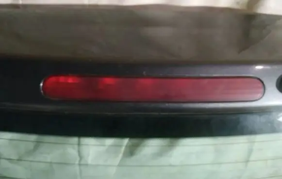 Toyota Corolla Verso AR10 Third/center stoplight