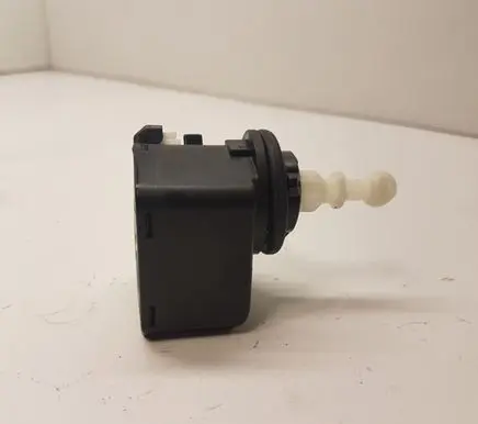 Audi A6 S6 C6 4F Headlight level adjustment motor 008830HL0