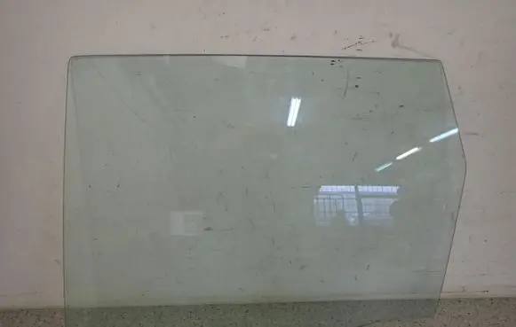 Honda Jazz Sliding door window/glass 