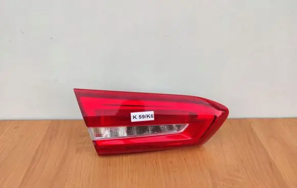 Ford Focus Tailgate rear/tail lights JX7B13A603AN