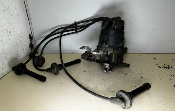 Honda Shuttle Spark distributor D4T9407 D4T94 6207