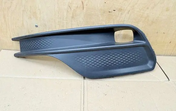 Jeep Compass Front bumper lower grill 60935896 F164