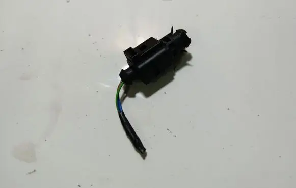 Skoda Octavia Mk1 (1U) Outside/exterior temperature sensor 1J0975702