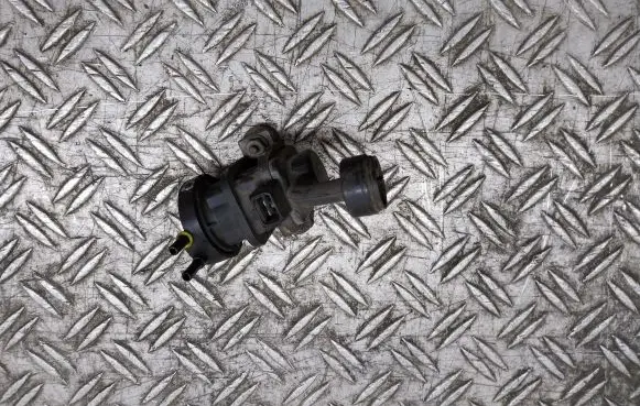 Opel Astra G Valve vacuum 