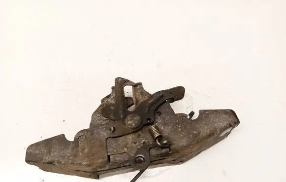 Toyota Corolla E120 E130 Engine bonnet/hood lock/catch 