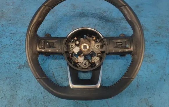 Nissan X-Trail T33 Steering wheel 484306RR3E