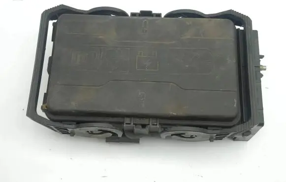 Opel Insignia B Fuse module 39116626 042330717