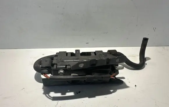Volkswagen Touran II Fuel injection high pressure pump 1K0906089A