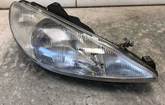 Peugeot 206 Headlight/headlamp 9640559480