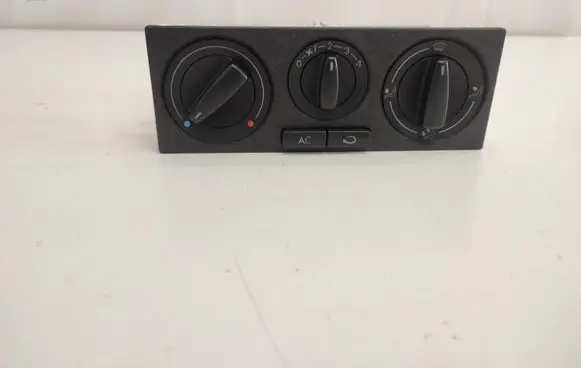 Volkswagen Golf IV Climate control unit 1J0820045F