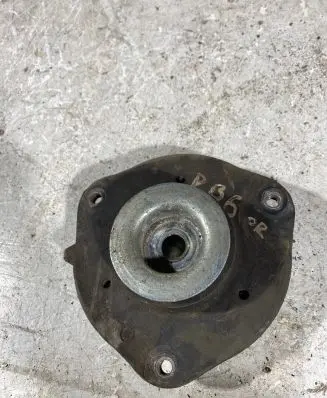 Volkswagen PASSAT B6 Coil spring mount 