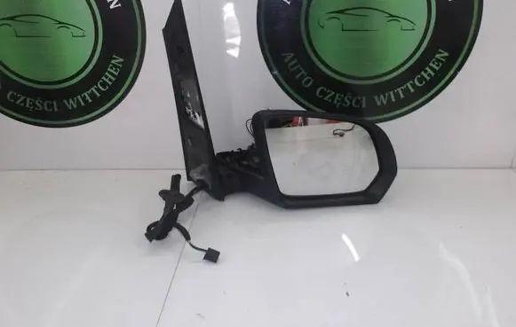 Mercedes-Benz Vito Viano W447 Front door electric wing mirror 262073219