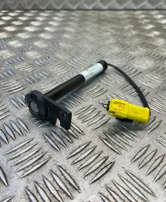BMW 2 F45 Bonnet Pedestrian Airbag Actuator 7300537