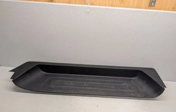 Volkswagen Transporter - Caravelle T7 Rear sill trim cover PZ31V132A04BD AI744163252854