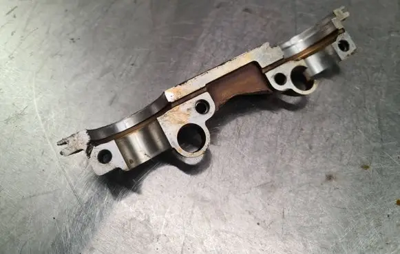 Audi A6 S6 C5 4B Camshaft holder 078459