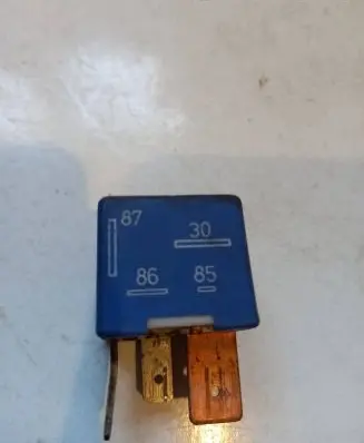 Volkswagen Golf III Other relay 857951253 899663