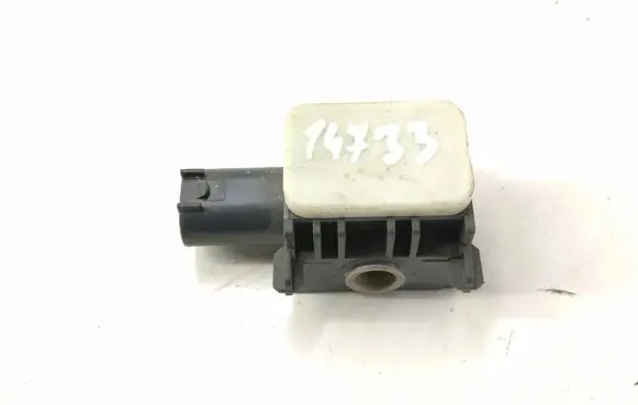 Mercedes-Benz R W251 Airbag deployment crash/impact sensor 0038202826 A0038202826