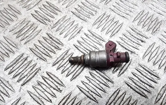 Mercedes-Benz SLK AMG R170 Fuel injector a2710780023