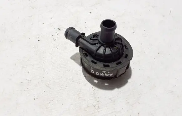 Skoda Karoq Electric auxiliary coolant/water pump 3Q0965567E