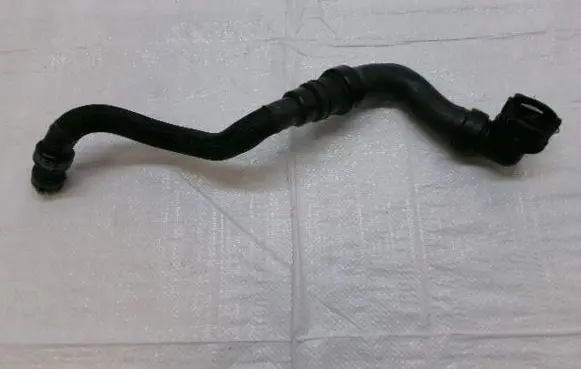 Citroen Berlingo Engine coolant pipe/hose 9830668080
