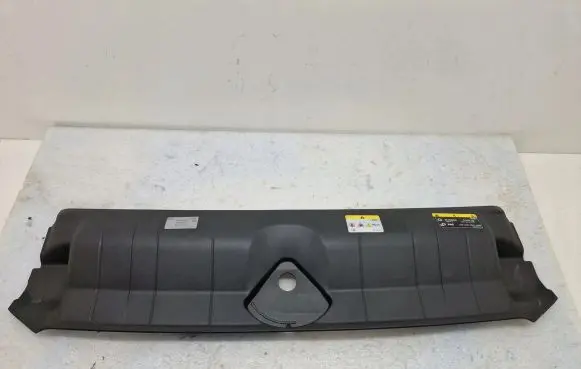 Audi A5 Engine bonnet/hood lock trim molding 8W6807081E