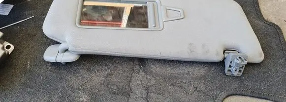 KIA Sorento Sun visor