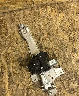 Peugeot 2008 I Rear door window regulator with motor