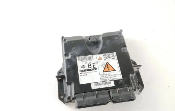 Nissan Navara D40 Engine control unit/module 237104X32A 5800847 MB2758008470