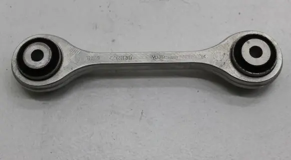 Audi A8 S8 D4 4H Front anti-roll bar/stabilizer link 4M0411317