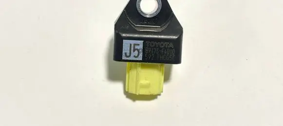 Toyota C-HR I Airbag deployment crash/impact sensor 89173F4010 30515