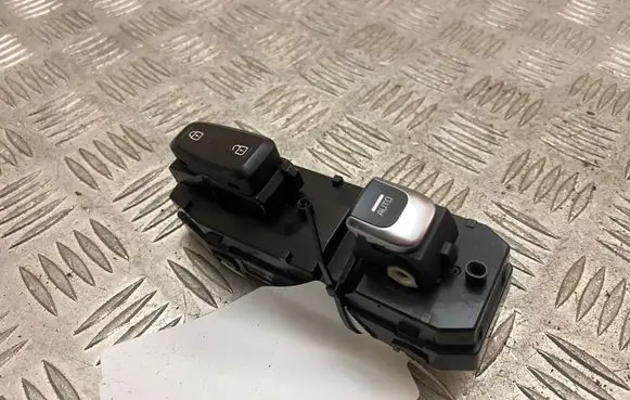 KIA Sportage Electric window control switch 93575F1070