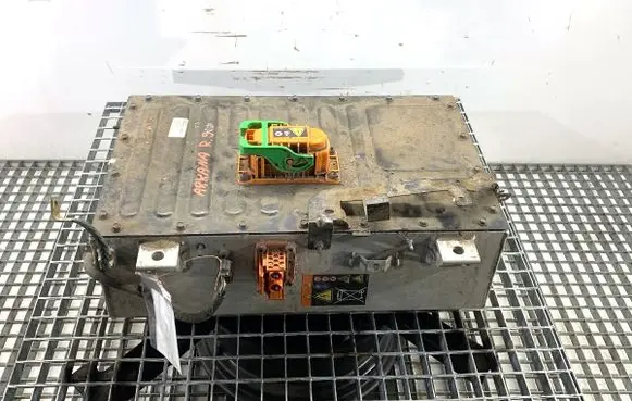 Renault Arkana Hybrid / electric car battery 295107629R