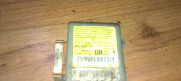 Mitsubishi Carisma Airbag control unit/module mb954199 0285001128