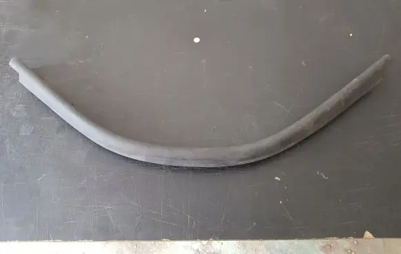 BMW 3 F30 F35 F31 Engine compartment rubber 7239146