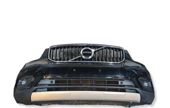Volvo XC40 Front bumper 