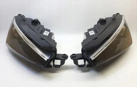 Skoda Scala Headlight/headlamp 657941015A