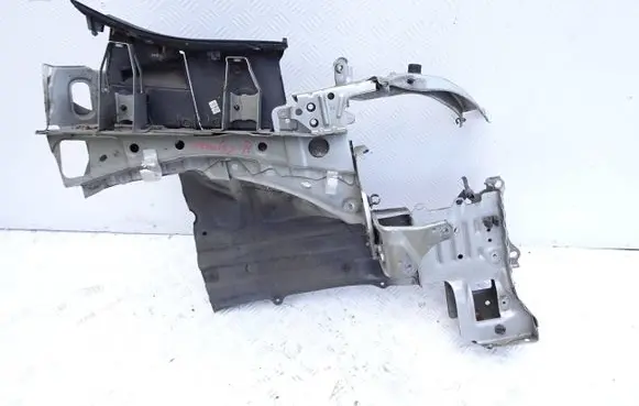 Toyota Verso Front side member rbaaf