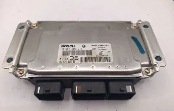 Peugeot 407 Engine control unit/module 0261206943 9647480580 9638765680