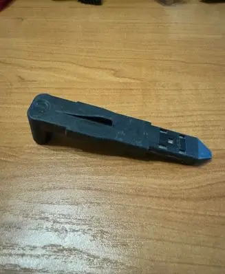 Volvo XC60 Headlight/headlamp mounting bracket 30763155
